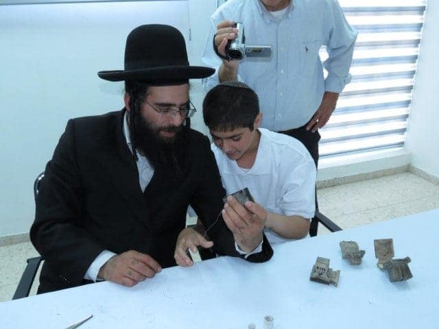 27 תפילין משכן התכלת - סוגי תפילין 27