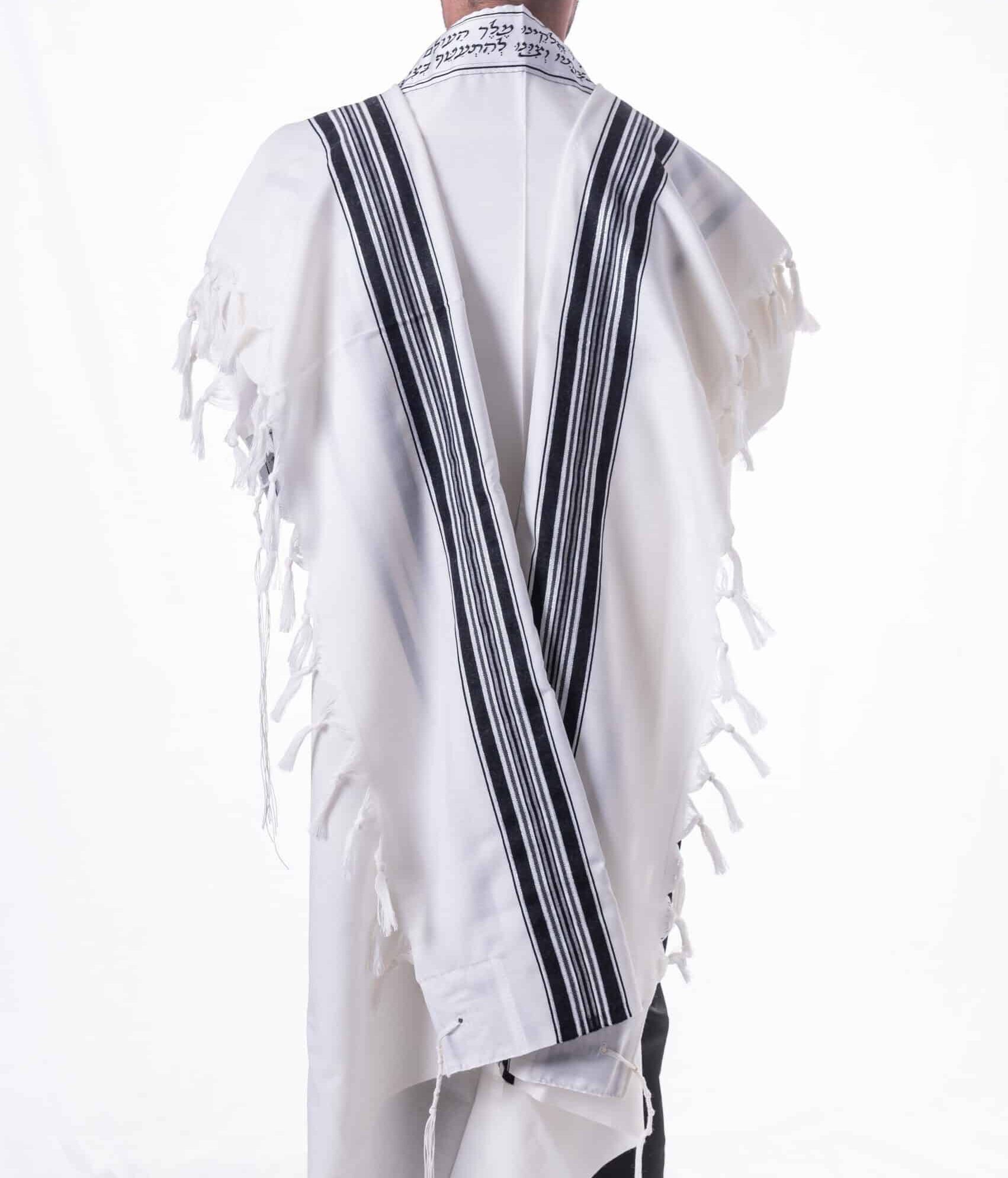 טלית צמר א.א שחור-כסף