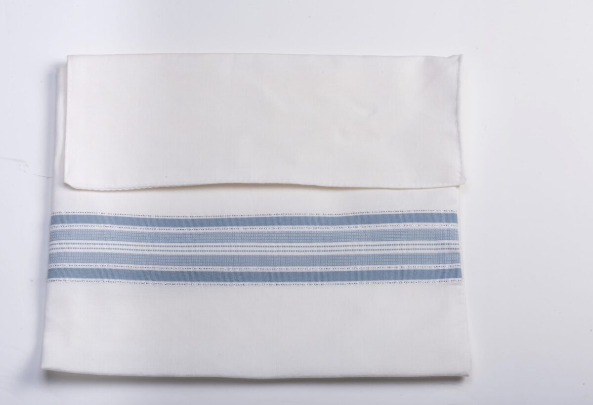 כיסוי משכן לטלית – מעלות – תכלת-מבריק-כסף