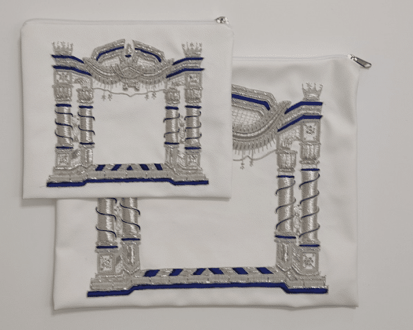 סט כיסוי לטלית ותפילין אימפלה דמוי עור - לבן שער מלא כסף מיקס כחול ע"י חוטי כסף